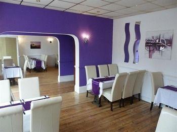Hotel Behria 2*